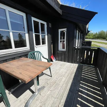 Cozy 3-bedroom Near *